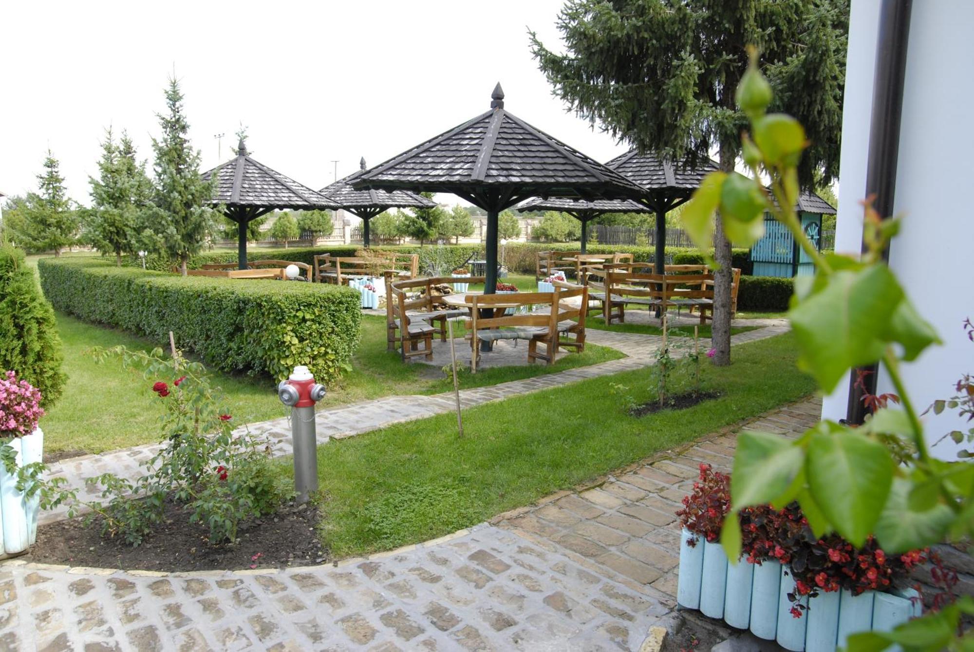 Jelen Salas Palic Exterior photo